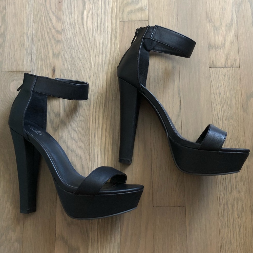 Black CATHY by Cathy Jean high heels